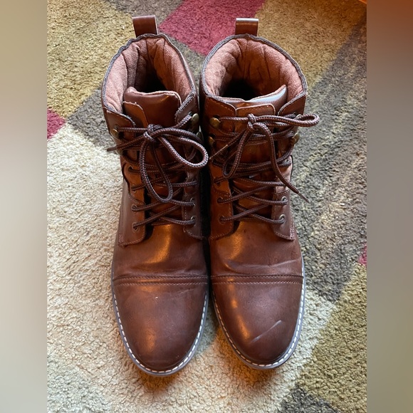 Men’s Brown lace-up boots - Picture 2 of 8